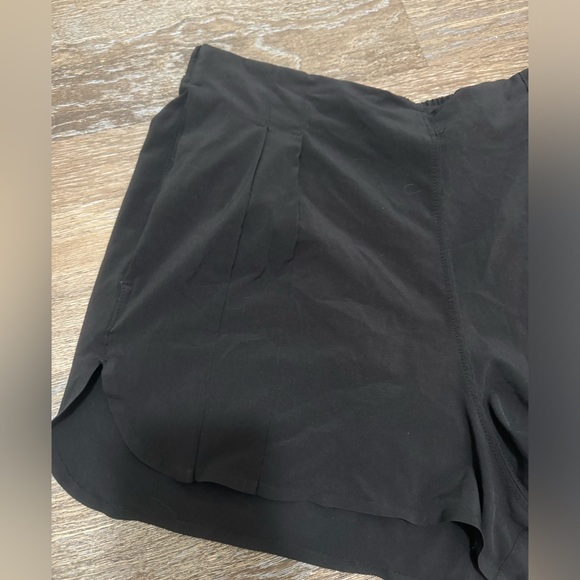 Lululemon Shorts - Picture 2 of 4